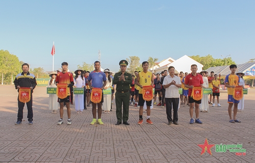 Tỉnh Đắk Lắk: Giải bóng chuyền nam khu vực biên giới năm 2023