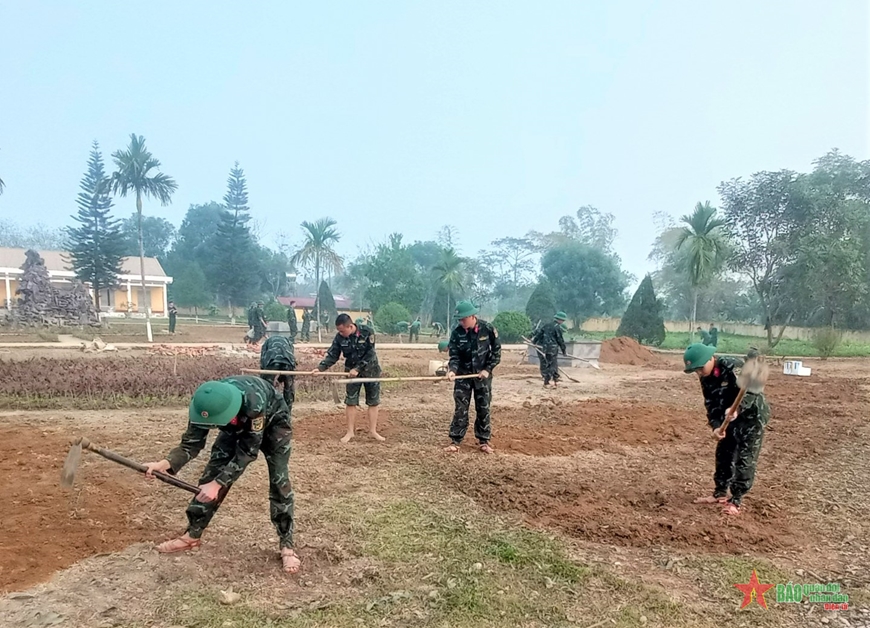 Tuổi trẻ Lữ đoàn Phòng không 241 triển khai nhiều hoạt động thiết thực trong Tháng Thanh niên