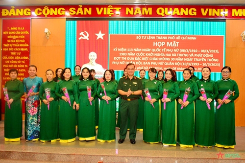 Bộ tư lệnh TP Hồ Chí Minh họp mặt kỷ niệm Ngày Quốc tế Phụ nữ