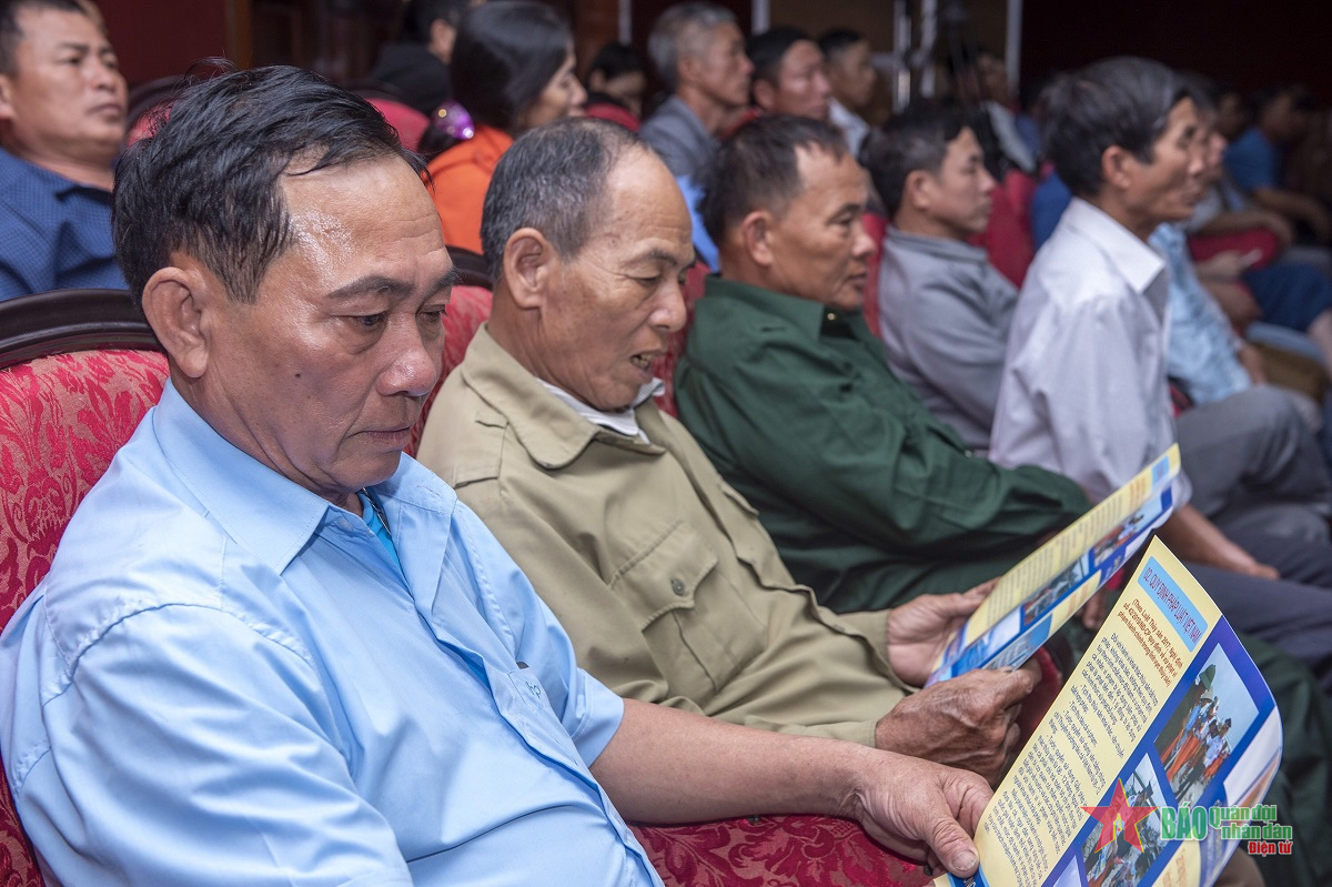 Huyện Nghi Xuân tăng cường công tác tuyên truyền về biển, đảo