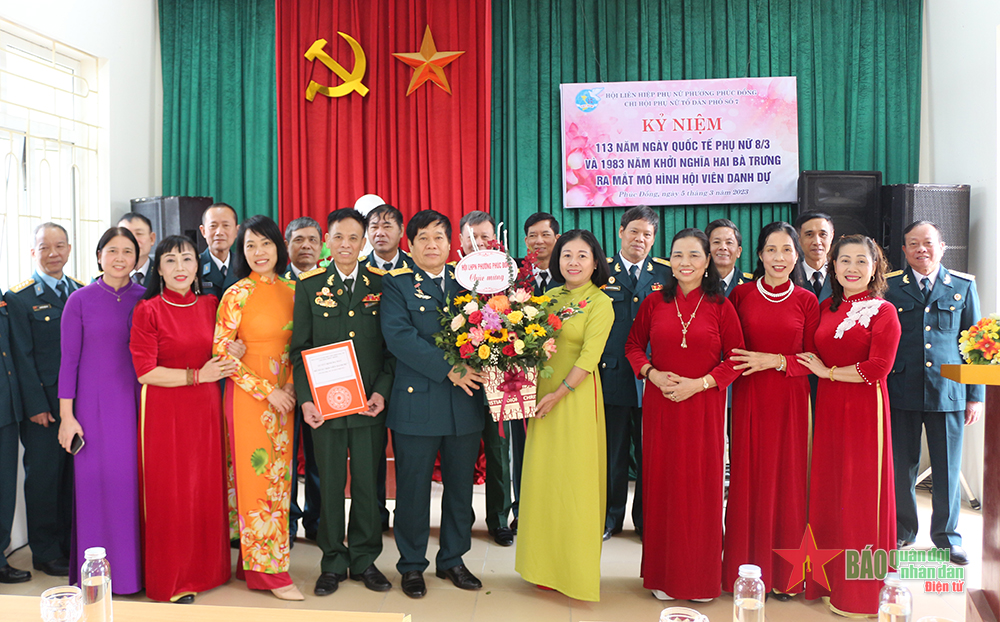 Hội phụ nữ có “nam hội viên”