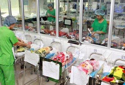 2023 年 4 月中旬までに、ベトナムの人口は 1 億人に達します