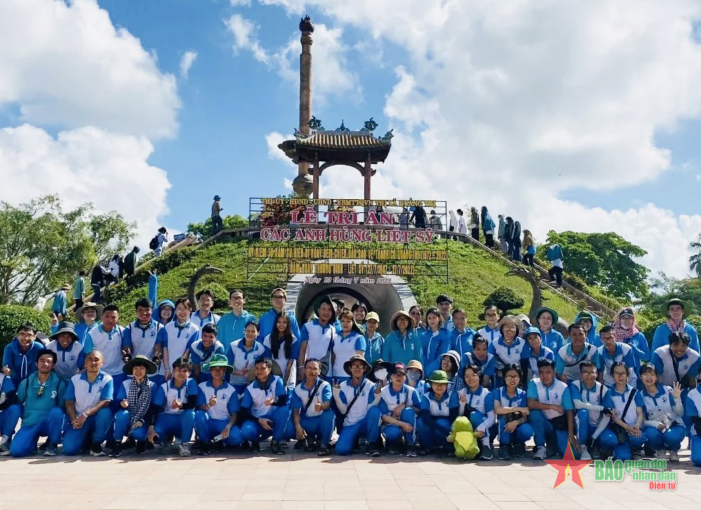 Hành trình nhỏ, trưởng thành lớn