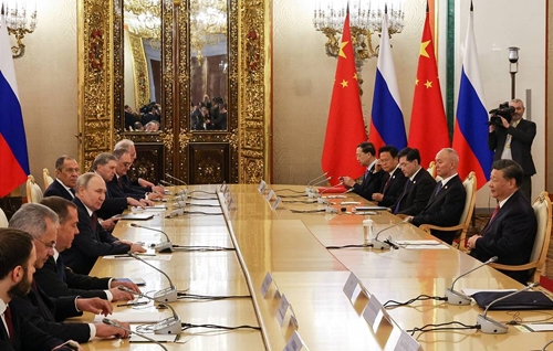 Tổng thống Nga Vladimir Putin và Chủ tịch Trung Quốc Tập Cận Bình hội đàm chính thức