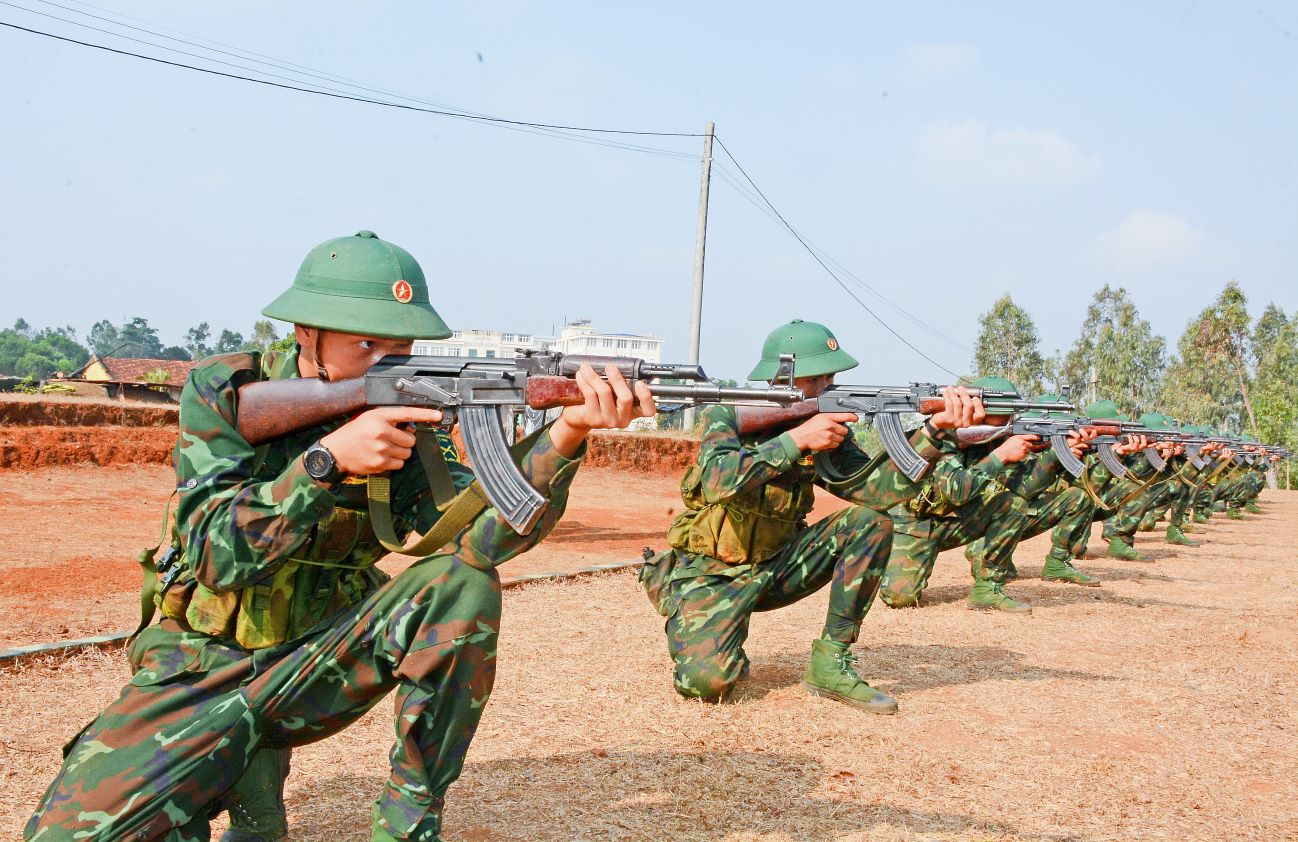 Đổi mới huấn luyện, xây dựng đơn vị tinh, gọn, mạnh

