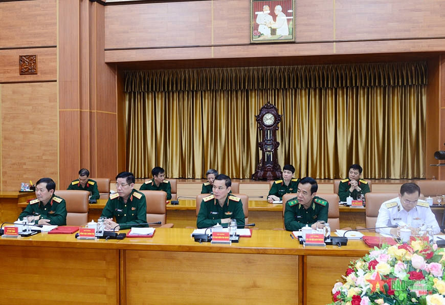  Lãnh đạo Bộ Quốc phòng và các đại biểu dự hội nghị.