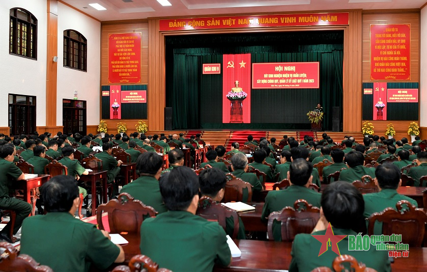 Quân khu 9: Tổ chức và điều hành huấn luyện chặt chẽ, bảo đảm nội dung, thời gian cho các đối tượng

