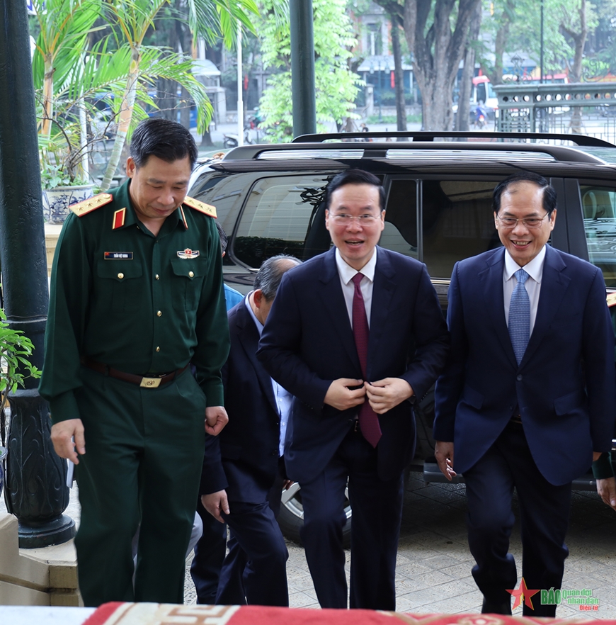  Chủ tịch nước Võ Văn Thưởng dự Hội nghị tổng kết 10 năm thực hiện Nghị quyết Trung ương 8, khóa XI tại Bộ Ngoại giao