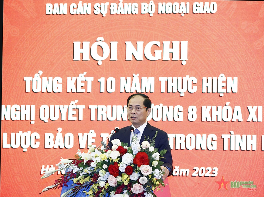  Bộ trưởng Bùi Thanh Sơn phát biểu tại hội nghị.