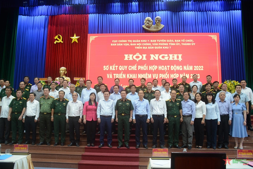 Cục Chính trị Quân khu 7 tăng cường phối hợp các ban Đảng tỉnh ủy, thành ủy