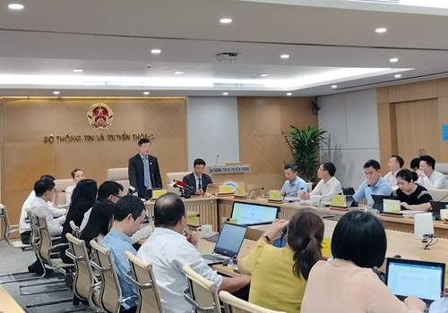 Bộ Thông tin và Truyền thông yêu cầu các nền tảng mạng xã hội xuyên biên giới phải tuân thủ pháp luật Việt Nam