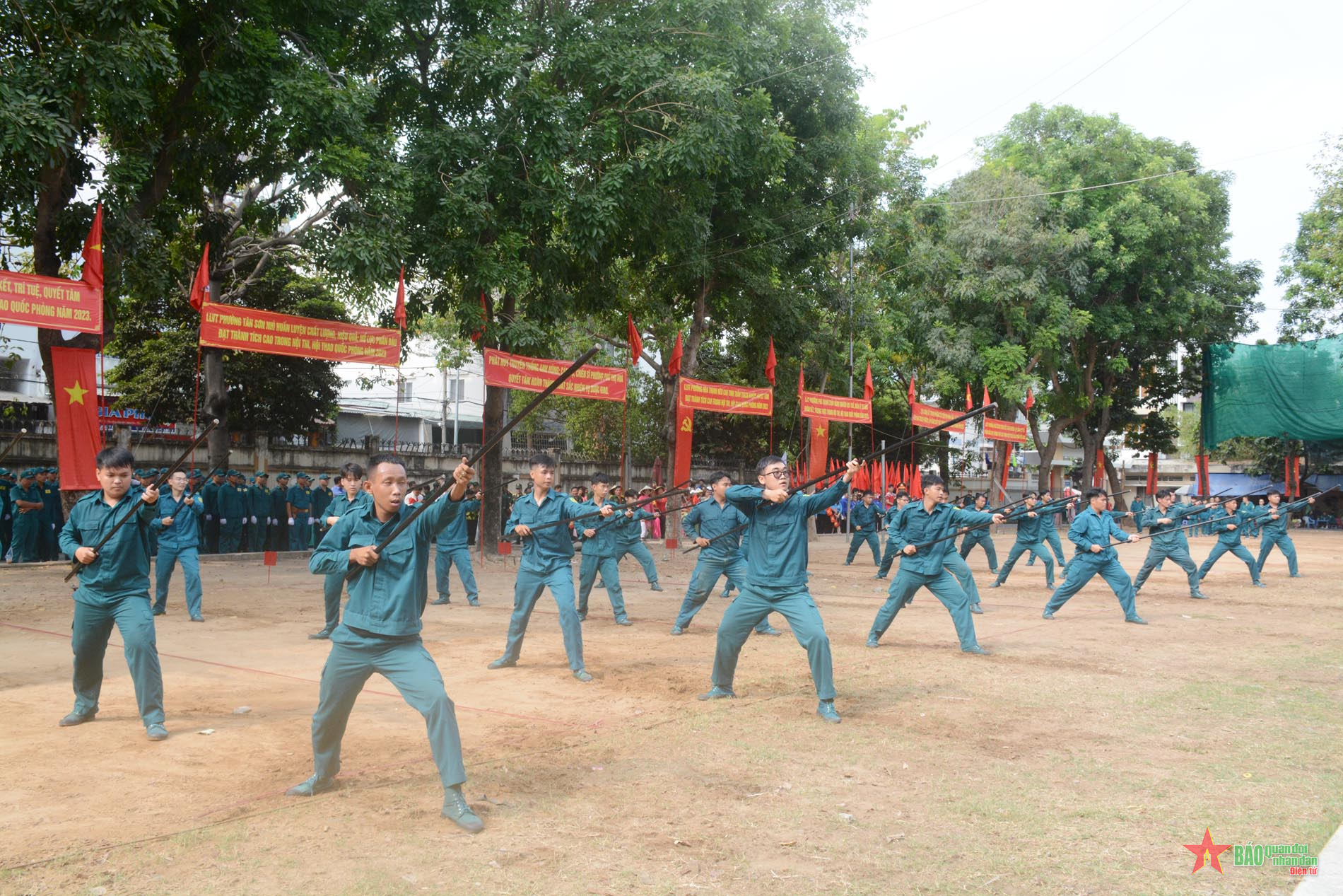 “Sao vuông” ở thành phố mang tên Bác sôi nổi đua tài