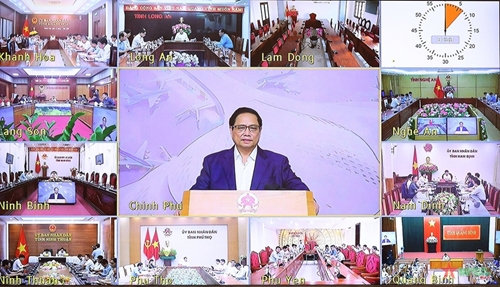Thủ tướng Phạm Minh Chính: Thông qua đầu tư công để đưa nguồn vốn vào nền kinh tế; tạo việc làm, sinh kế cho người dân

