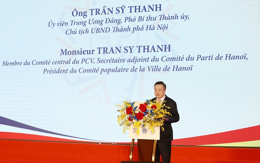 Ông Trần Sỹ Thanh, Phó bí thư Thành ủy Hà Nội, Chủ tịch UBND Thành phố Hà Nội phát biểu khai mạc Hội nghị