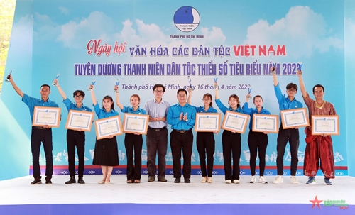 Thành phố Hồ Chí Minh tuyên dương 46 gương thanh niên dân tộc thiểu số tiêu biểu