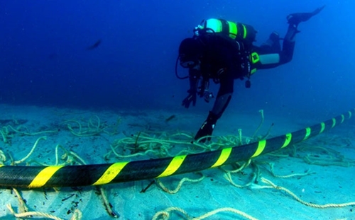 Tại sao 5 tuyến cáp quang biển đứt gần nửa năm chưa sửa xong?