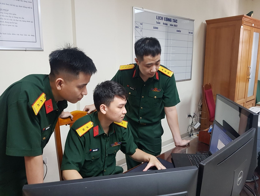 Đẩy nhanh chuyển đổi số trong Bộ Quốc phòng