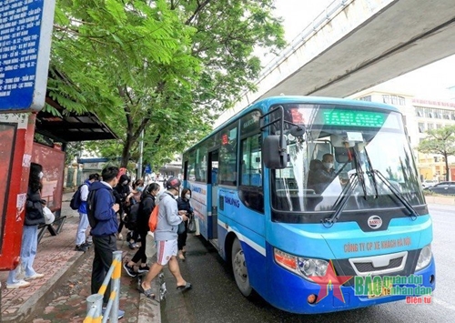 Transerco tăng cường 56 lượt xe buýt phục vụ dịp nghỉ lễ 30-4 và 1-5