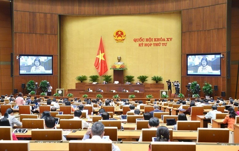 Quang cảnh một phi&ecirc;n họp tại Kỳ họp thứ tư, Quốc hội kh&oacute;a XV. Ảnh: Văn ph&ograve;ng Quốc hội