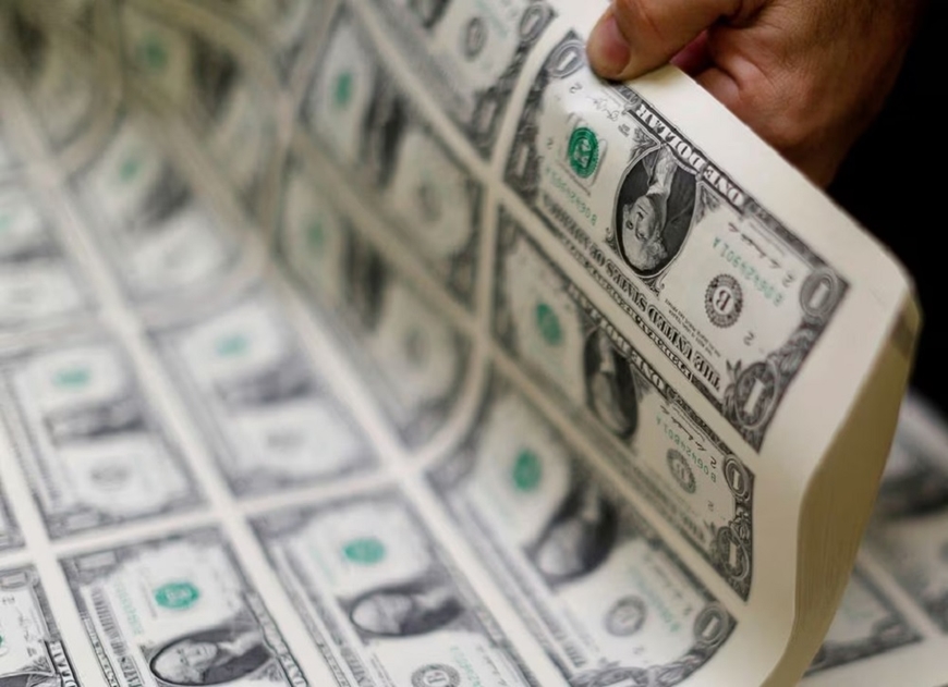 Tỷ giá USD hôm nay (28-4): Đồng USD trong nước quay đầu giảm. Ảnh minh họa: Reuters. 
