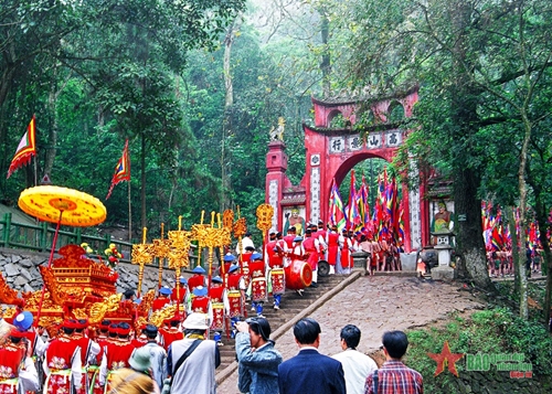 Thành phố Đà Lạt tổ chức trang trọng Lễ Giỗ Tổ Hùng Vương