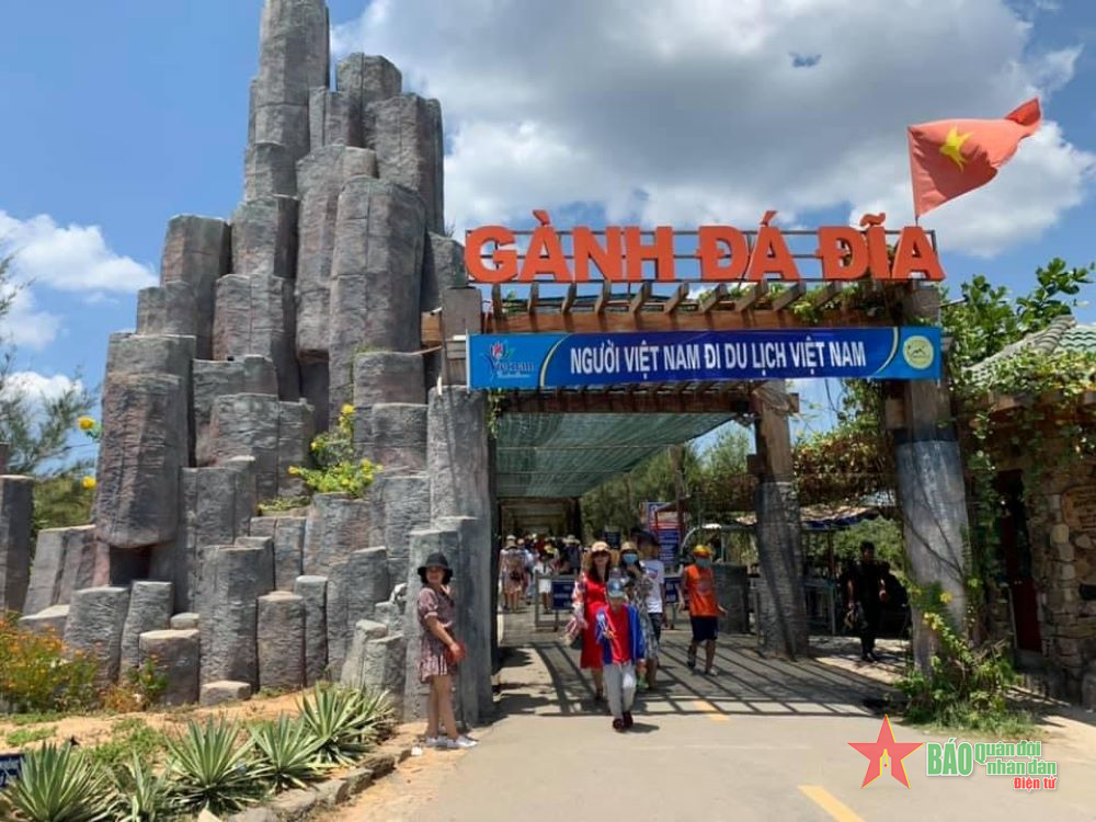 Việt Nam đa sắc: Mộc mạc đất và người Phú Yên