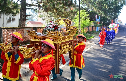 Thành phố Đà Lạt tổ chức trang trọng Lễ Giỗ Tổ Hùng Vương
