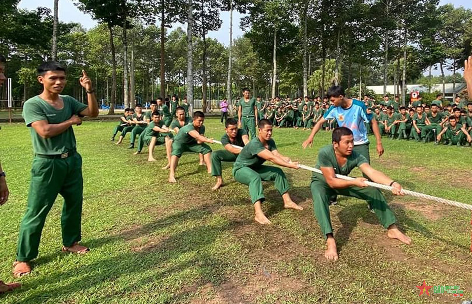 Sôi nổi các hoạt động trong những ngày nghỉ lễ tại Sư đoàn 5