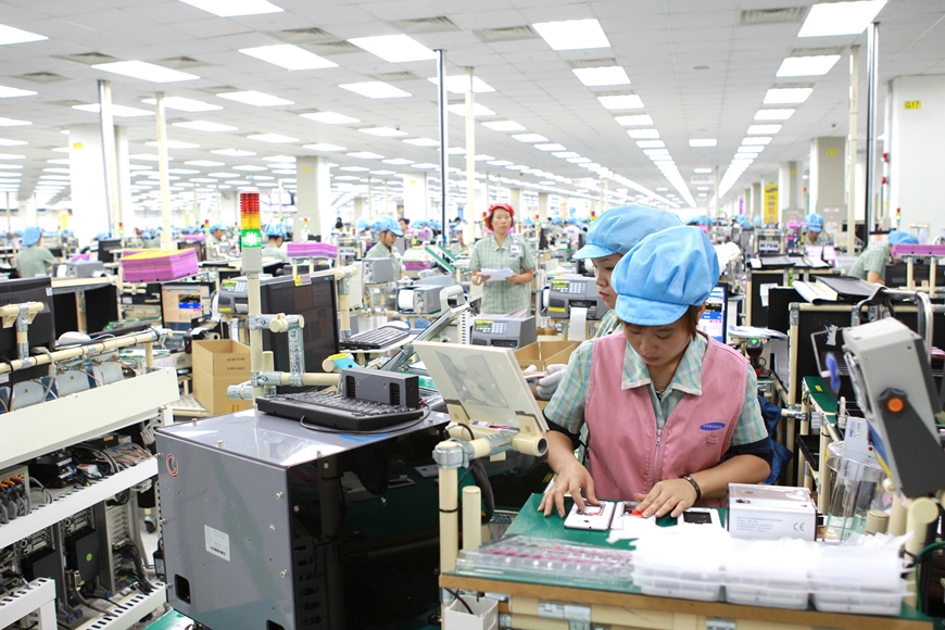  Hoạt động sản xuất của Tập đoàn Samsung tại Việt Nam. Ảnh: BẰNG LINH