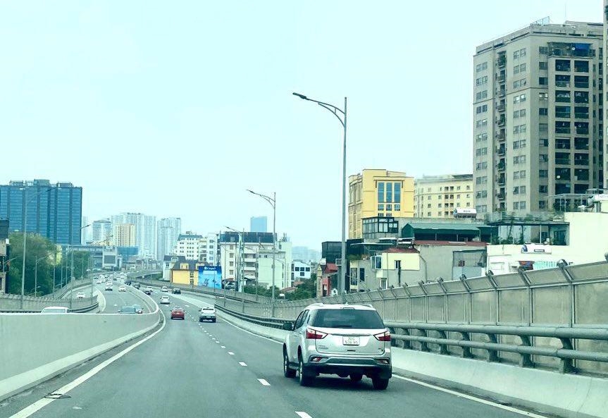 Đường Vành đai 2 lượng xe tham gia giao thông thưa vắng. Anh: chinhphu.vn. 