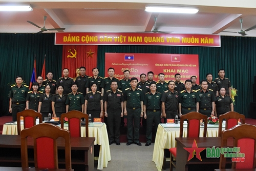 Khai mạc lớp tập huấn nghiệp vụ dân vận và kỹ thuật in cho cán bộ Quân đội nhân dân Lào