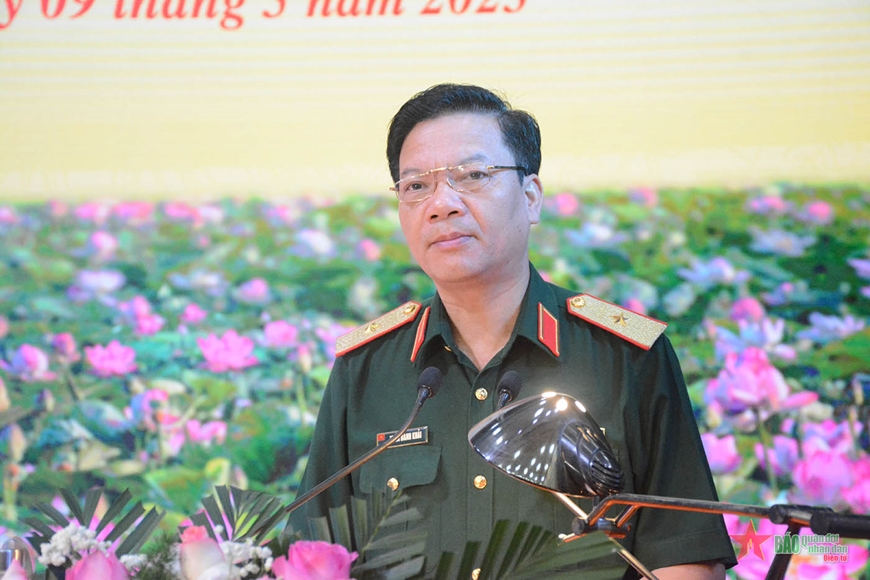  Thiếu tướng Trần Danh Khải, Bí thư Đảng ủy, Chính ủy Quân đoàn 2 phát biểu tại lễ khai mạc.