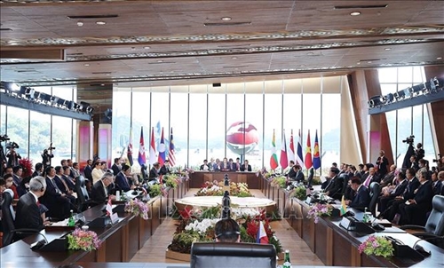 Tổng thống Indonesia nhấn mạnh sự đoàn kết của ASEAN tại phiên khai mạc