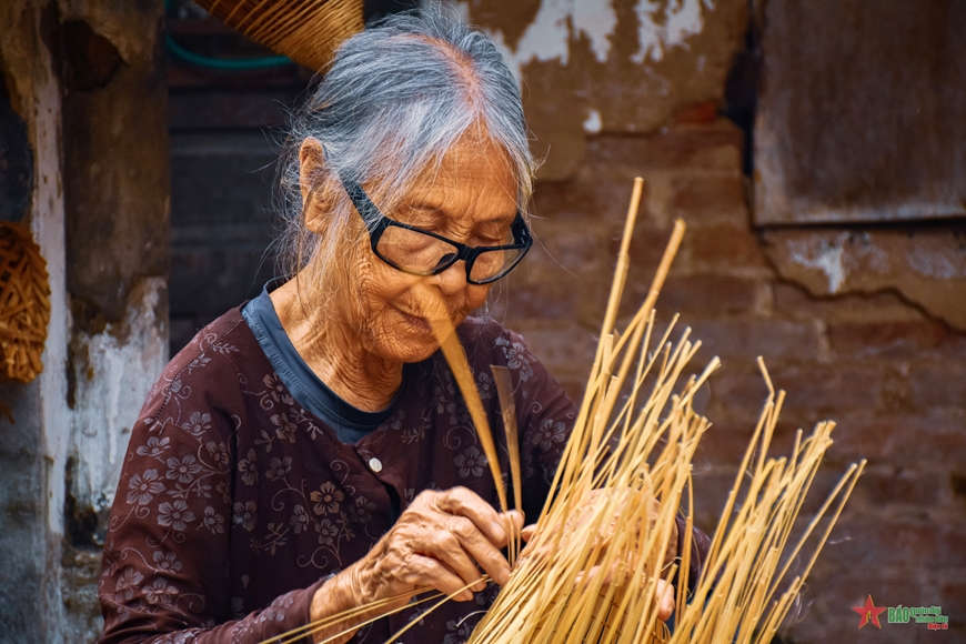Độc đáo làng nghề đan đó đẹp như trong phim ở Thủ Sỹ, Hưng Yên