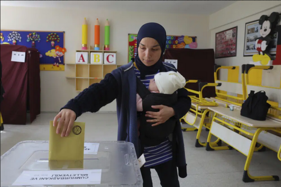 トルキエの歴史的な選挙