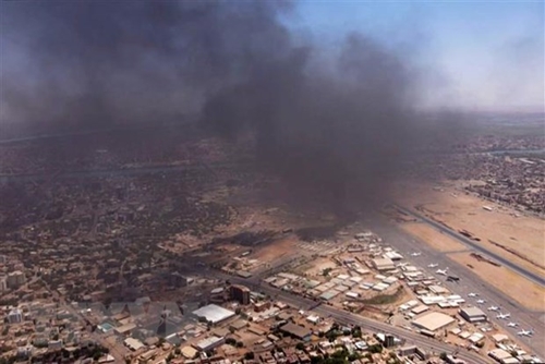 Sudan đóng cửa không phận đến hết tháng 5
