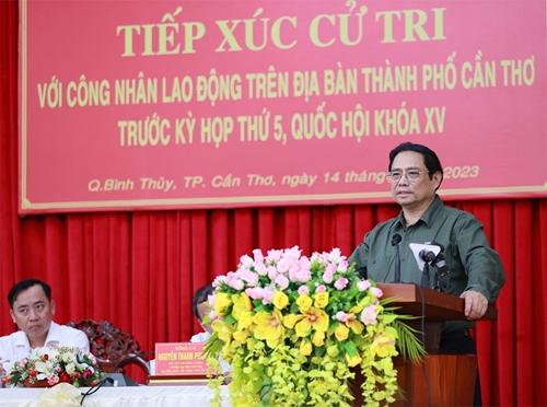 Thủ tướng Chính phủ Phạm Minh Chính tiếp xúc cử tri Cần Thơ trước Kỳ họp thứ năm của Quốc hội khóa XV