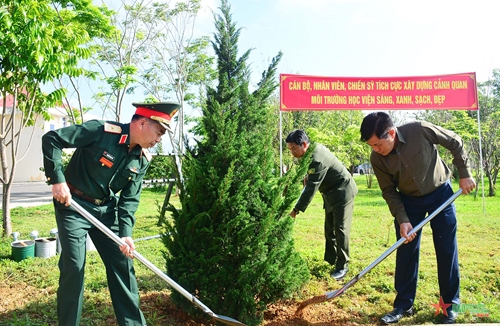 Học viện Lục quân phát động trồng cây 