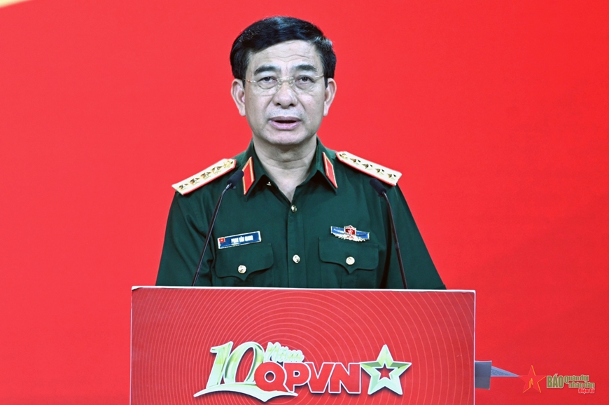 Đại tướng Phan Văn Giang phát biểu chỉ đạo. Ảnh: VIỆT TRUNG  