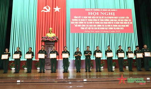 Đảng ủy Trường Sĩ quan Lục quân 2 lãnh đạo hiệu quả công tác giáo dục chính trị