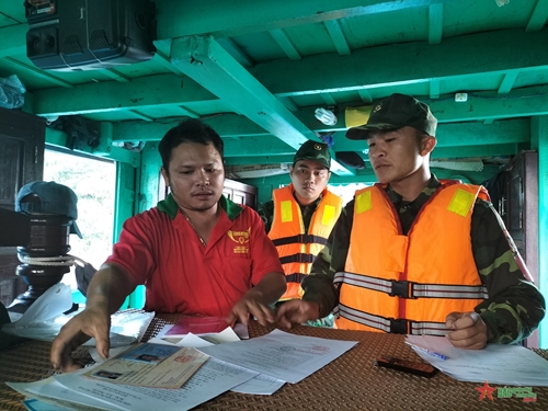   Tỉnh Bình Định: Quyết liệt chống khai thác hải sản bất hợp pháp