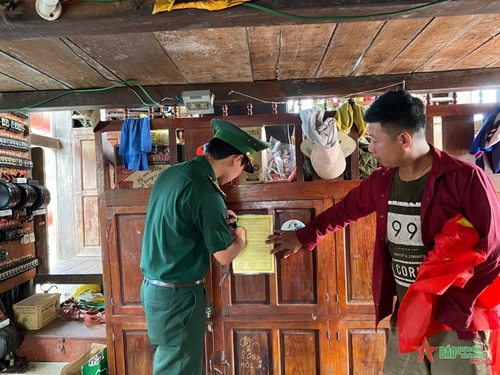Bộ đội Biên phòng tỉnh Nghệ An: Chú trọng tuyên truyền pháp luật đến đồng bào vùng biên