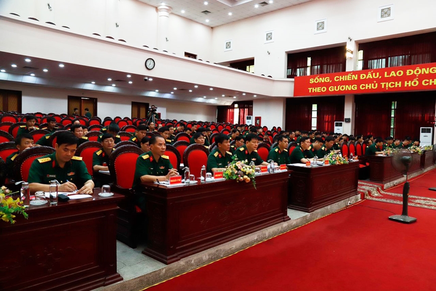  Các đại biểu tham dự. Ảnh: HÀ BÌNH