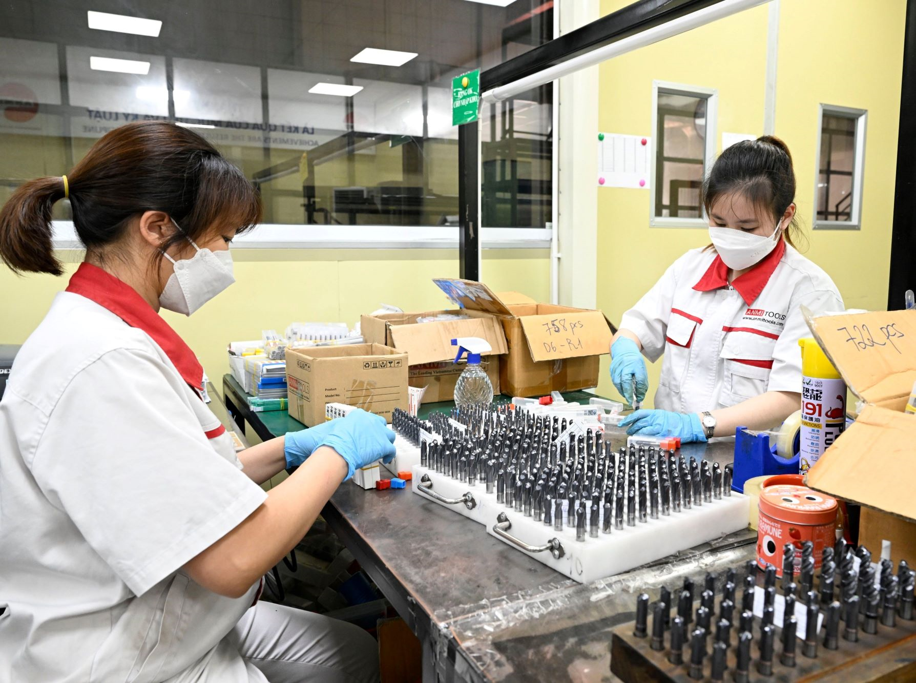 Giúp doanh nghiệp trụ vững

