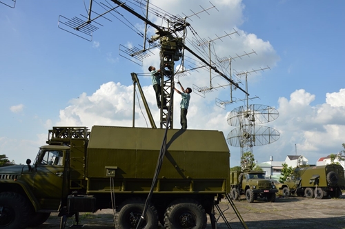 Nâng cao chất lượng sửa chữa khí tài radar 