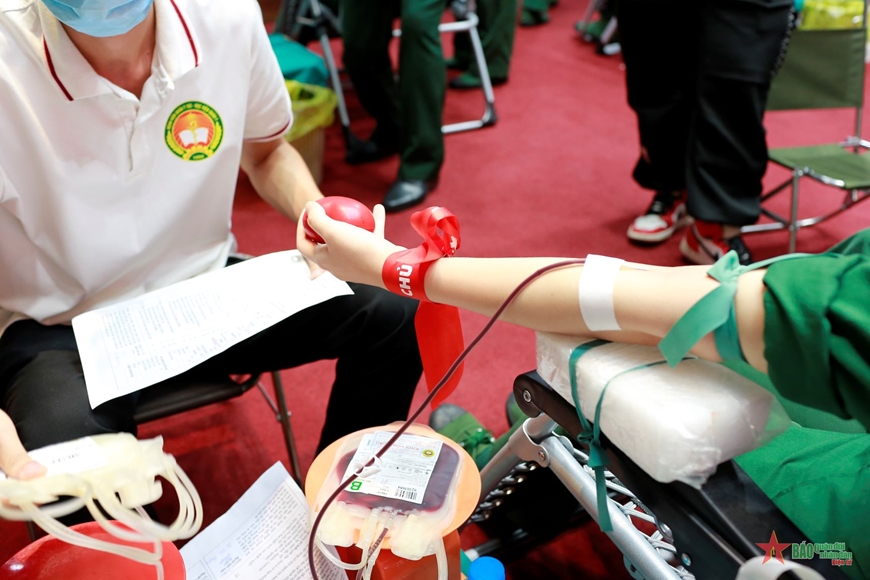 Học viện Quân y: Hơn 450 đơn vị máu được hiến trong ngày “Chủ nhật đỏ”
