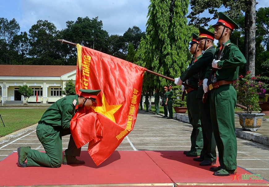 Chiến sĩ mới tuyên thệ. 