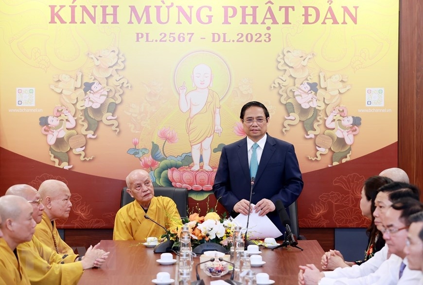 Thủ tướng Chính phủ Phạm Minh Chính chúc mừng các Chư tôn Giáo phẩm Giáo hội Phật giáo Việt Nam nhân dịp Đại lễ Phật đản 2023.  