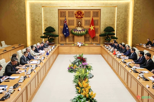 Thủ tướng Phạm Minh Chính và Thủ tướng Australia gặp gỡ báo chí thông báo kết quả hội đàm