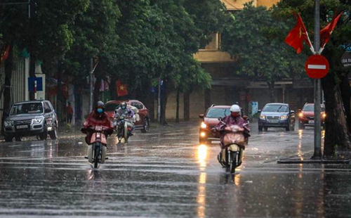Thời tiết hôm nay (ngày 7-6): Hà Nội mưa to, trời dịu mát